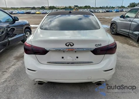 2015 Infiniti Q50 Base z USA, uszkodzony, nr VIN JN1BV7AP9FM357132